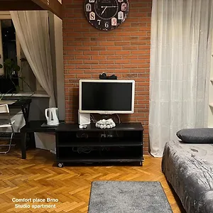 Comfort Place Brno, Hybesova Apartment
